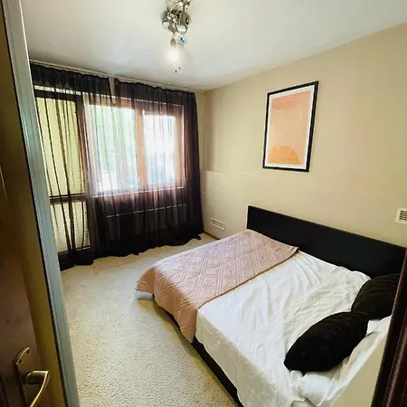 Lovely By The Sea Garden Apartman *