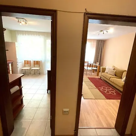 Apartman Lovely By The Sea Garden